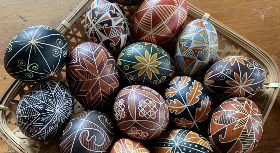 Pysanky with Natural Dyes for U of T students