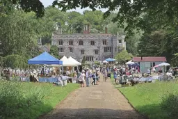 Spring Vintage Fair at Mannington Estate