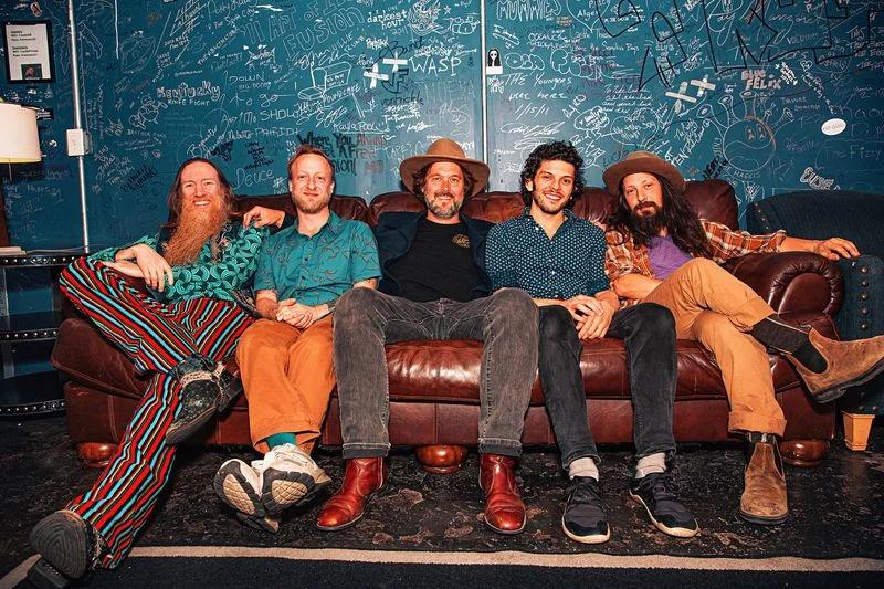 Chicago Farmer & The Fieldnotes at Martyrs' W/ Levi Snider & Friends