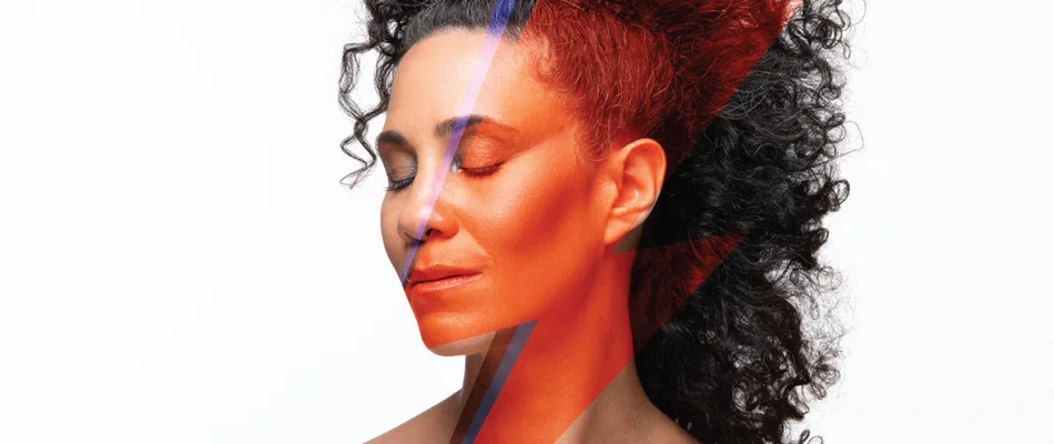 Miriam Aïda - Loving The Hero