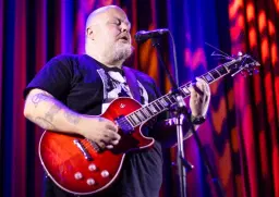 𝗔𝗡𝗗𝗥𝗘𝗔𝗦 𝗞Ü𝗠𝗠𝗘𝗥𝗧 & 𝗧𝗵𝗲 𝗘𝗹𝗲𝗰𝘁𝗿𝗶𝗰 𝗖𝗶𝗿𝗰𝘂𝘀 • Unna