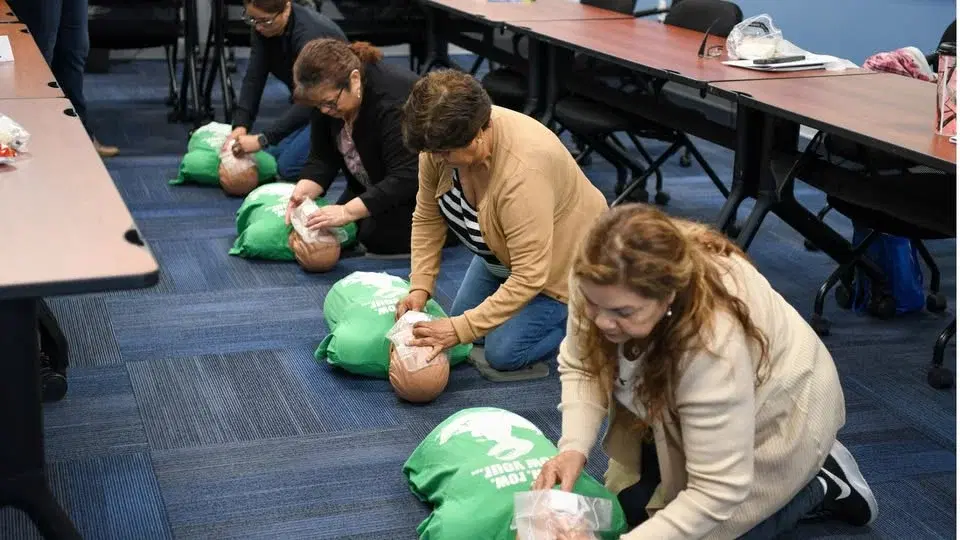 CPR & First Aid Training (Victorville) - Español