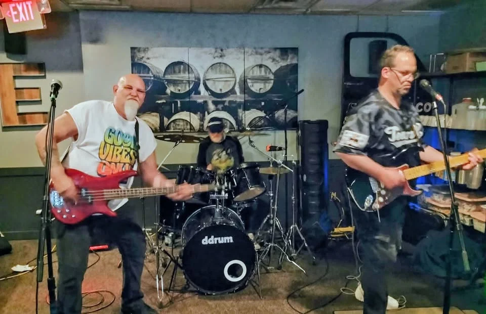 Whiskey Bizkit at Kenny's Garage