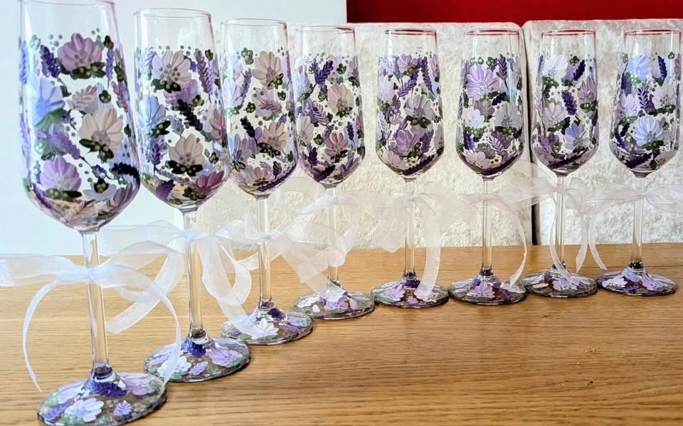 Sip & Paint Floral Champagne Flutes: Hickory Vines Winery