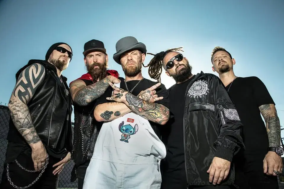 HEAVYMTL présente : Five Finger Death Punch | Centre Bell