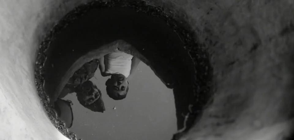 Film Screening "Yiannis in the Cities" (Θολός βυθός)