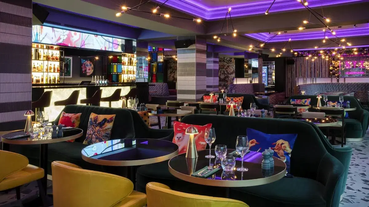 Saturday Night Speed Dating @ NYX Hotel (Ages 42-58)