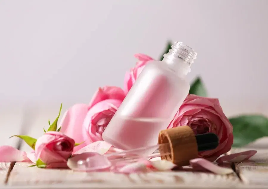 Růžová bylinková dílna