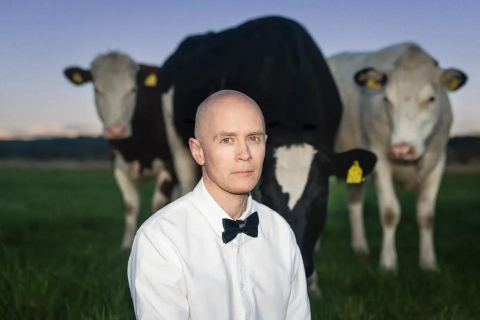 Jens Lekman (+ Support: Majken) | Stockholm, Vasateatern
