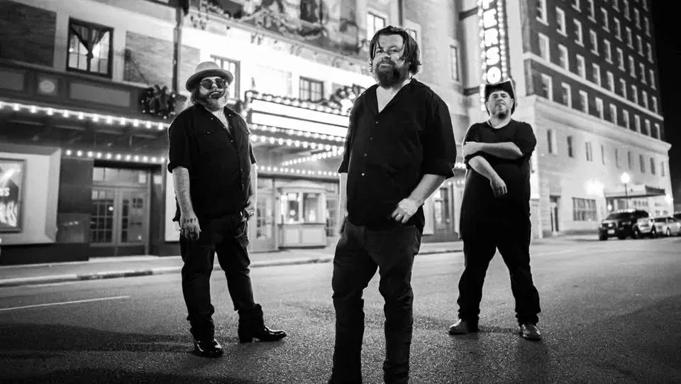 Blues in the Box: Damon Fowler