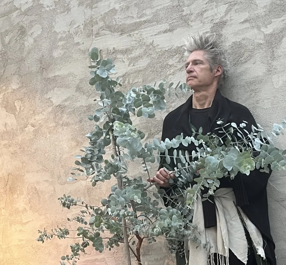 Världsbilder i Fritt Fall