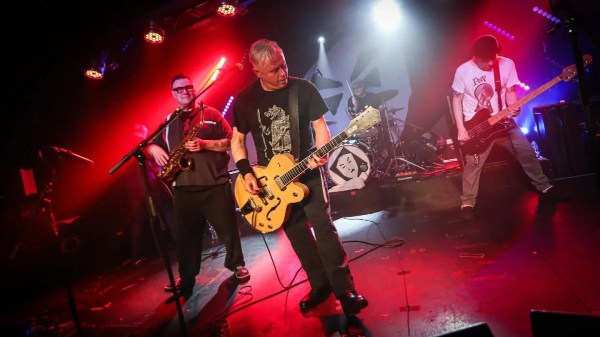 THEATRE OF HATE live på Hus 7 🎸🎤🔥