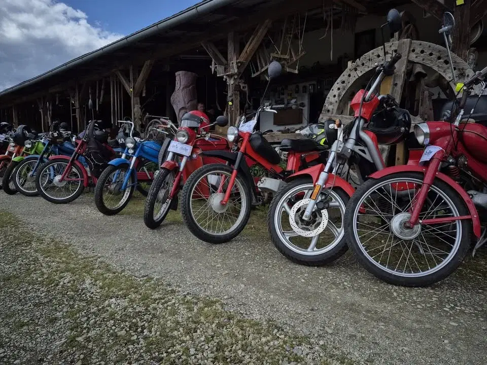 đ” Mednarodno sreÄanje starodobnih mopedov â 10. maj 2026