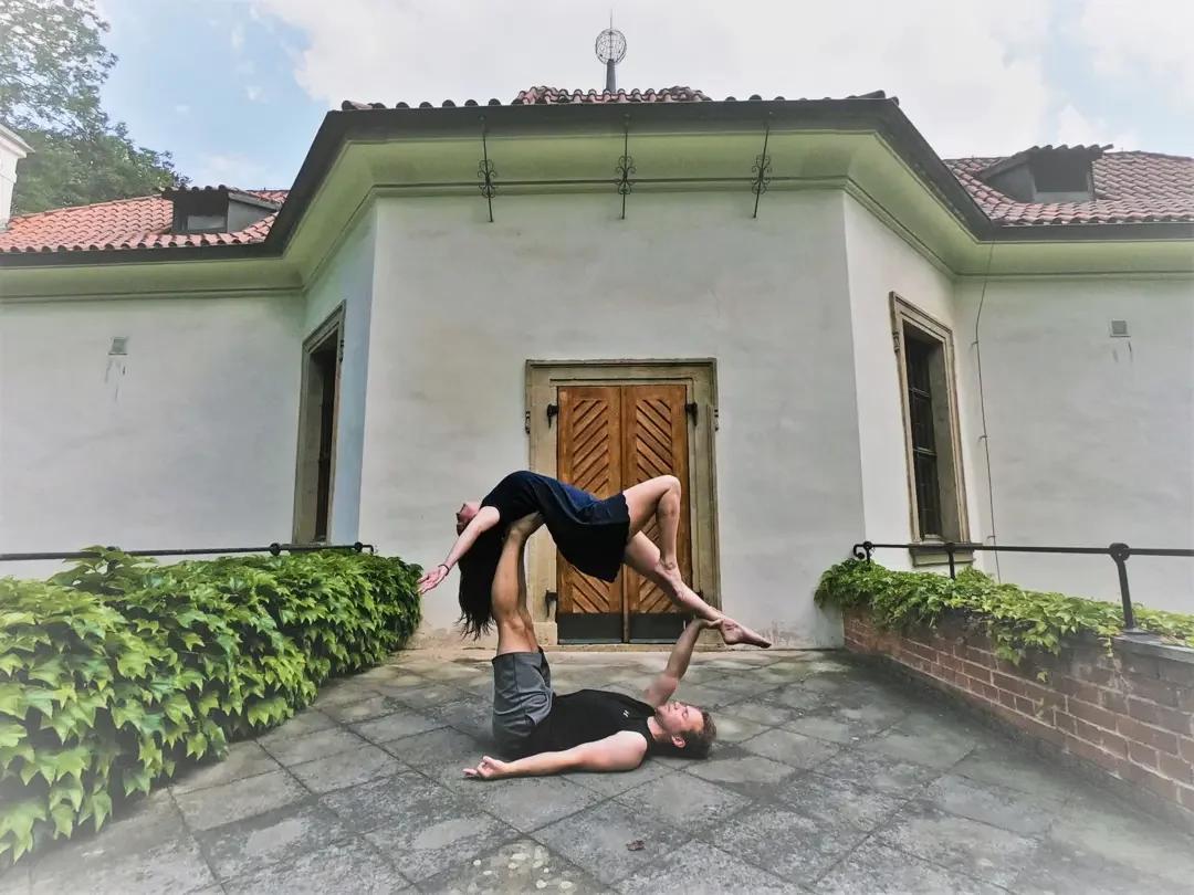 Kurz AcroYogy pro začátečníky