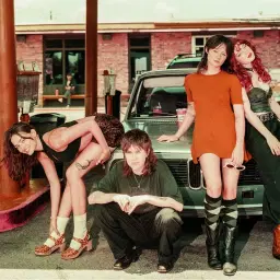 Die Spitz at Harlow's