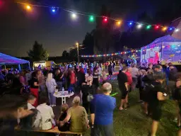 RETRO OPEN AIR párty - přehrada Baška