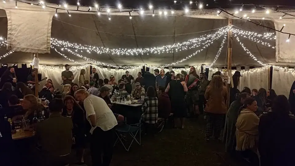 Barbarský večírek ve Stegoboru - Duben