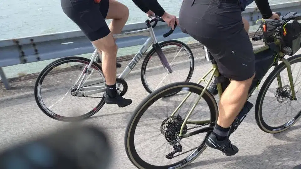 Kékes támadás - Győrből