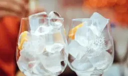 🌅🥂SMYGÖPPNING AV KVÄLLAR PÅ KAJUTERIET🥂🌅