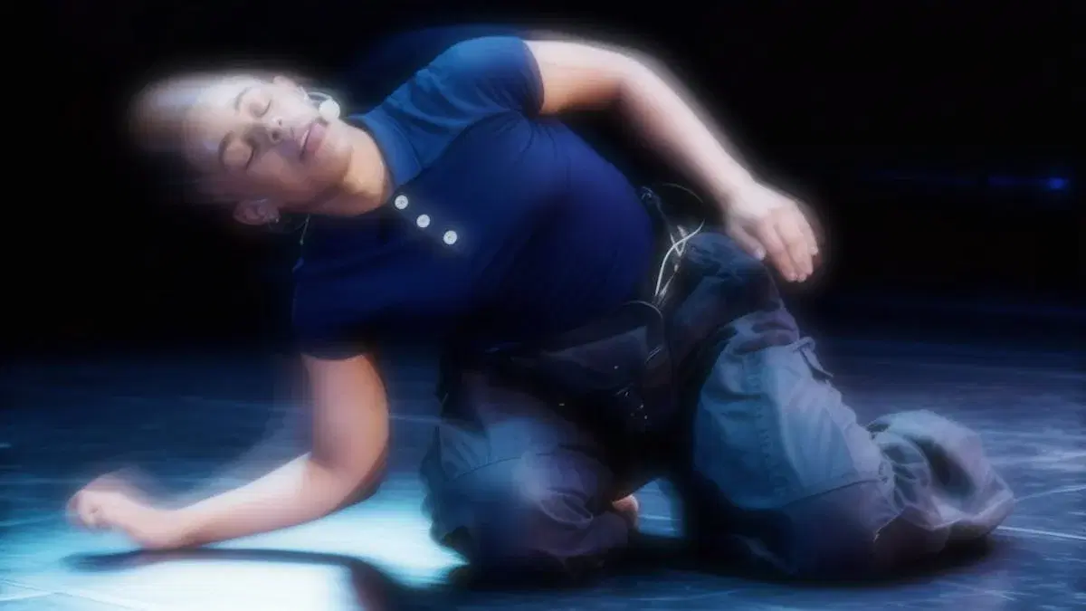 Lisa Janbell: Deep Leap