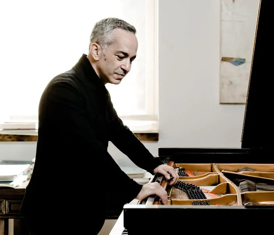 Barnatan Plays Rachmaninoff