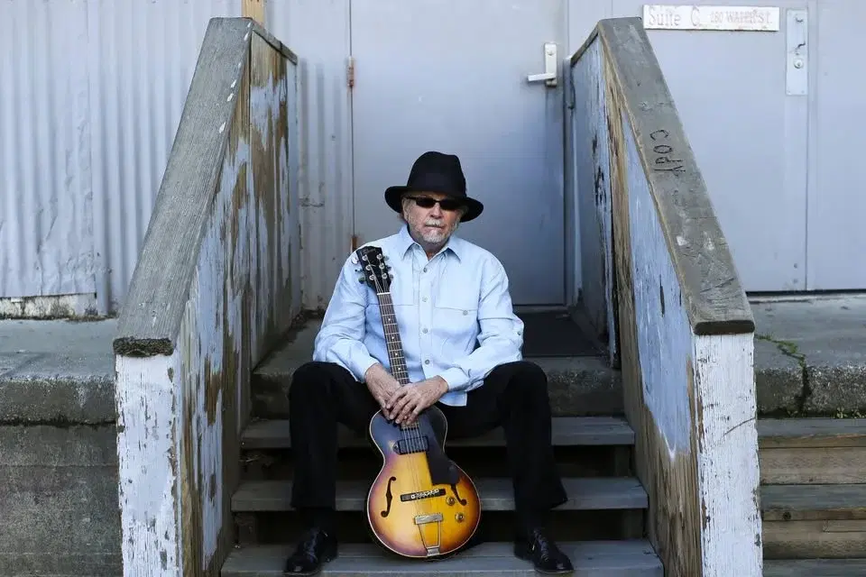 Slide Guitarist Roy Rogers - A Rare SOLO Performance @ the Spanish Ballroom