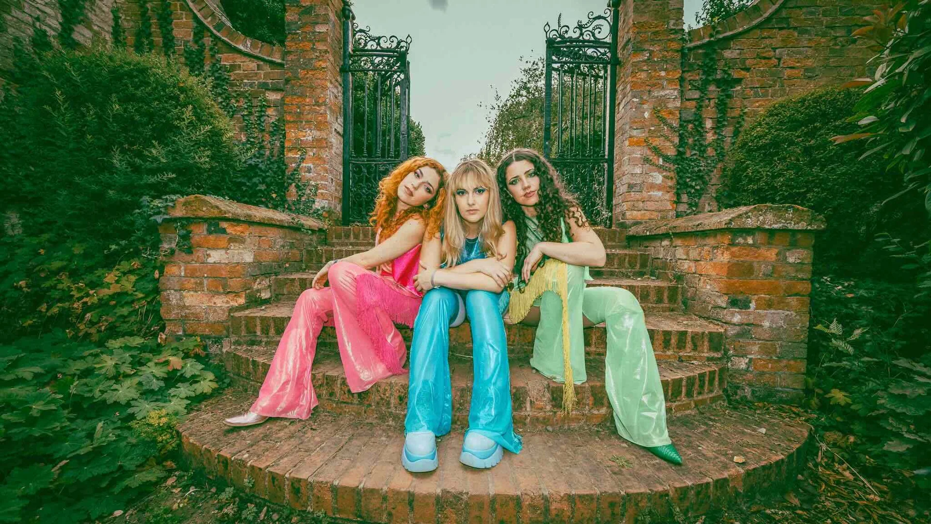 Trousdale + Support: Oliver Hazard