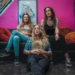 MENSWERK live at the Bull Bar