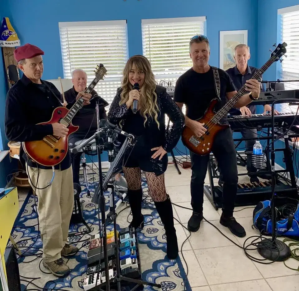 Thursday party at Patio's!!