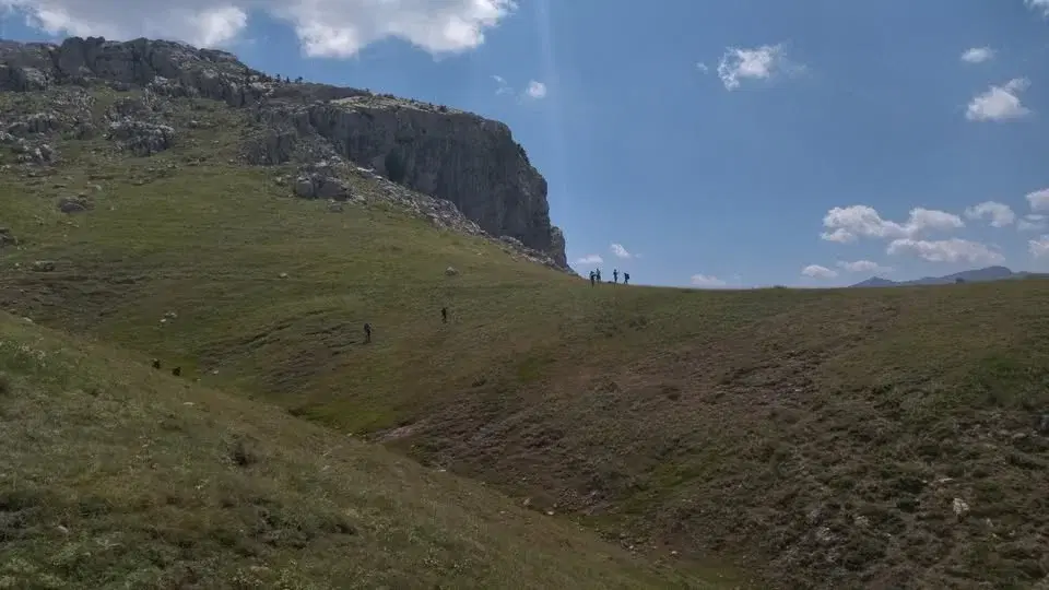 💥 ΣΤΗΝ ΣΚΙΑ ΤΗΝ ΓΚΙΩΝΑΣ - ΠΥΡΑΜΙΔΑ💥