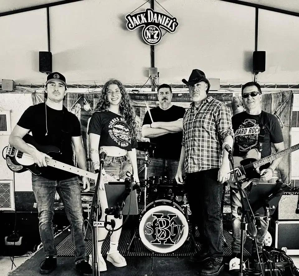 3siXty Debuts at Connolly's