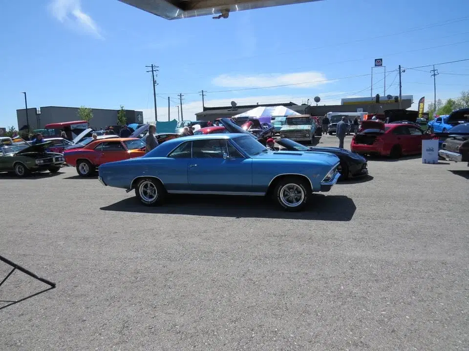 Read Details!!! Mac's Liquors Spring Car Show