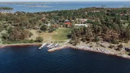 Oskar Appelqvist & Linus Norda gör Sommarens Sista Kräftskiva - Sensommarkvällar på Ytterön