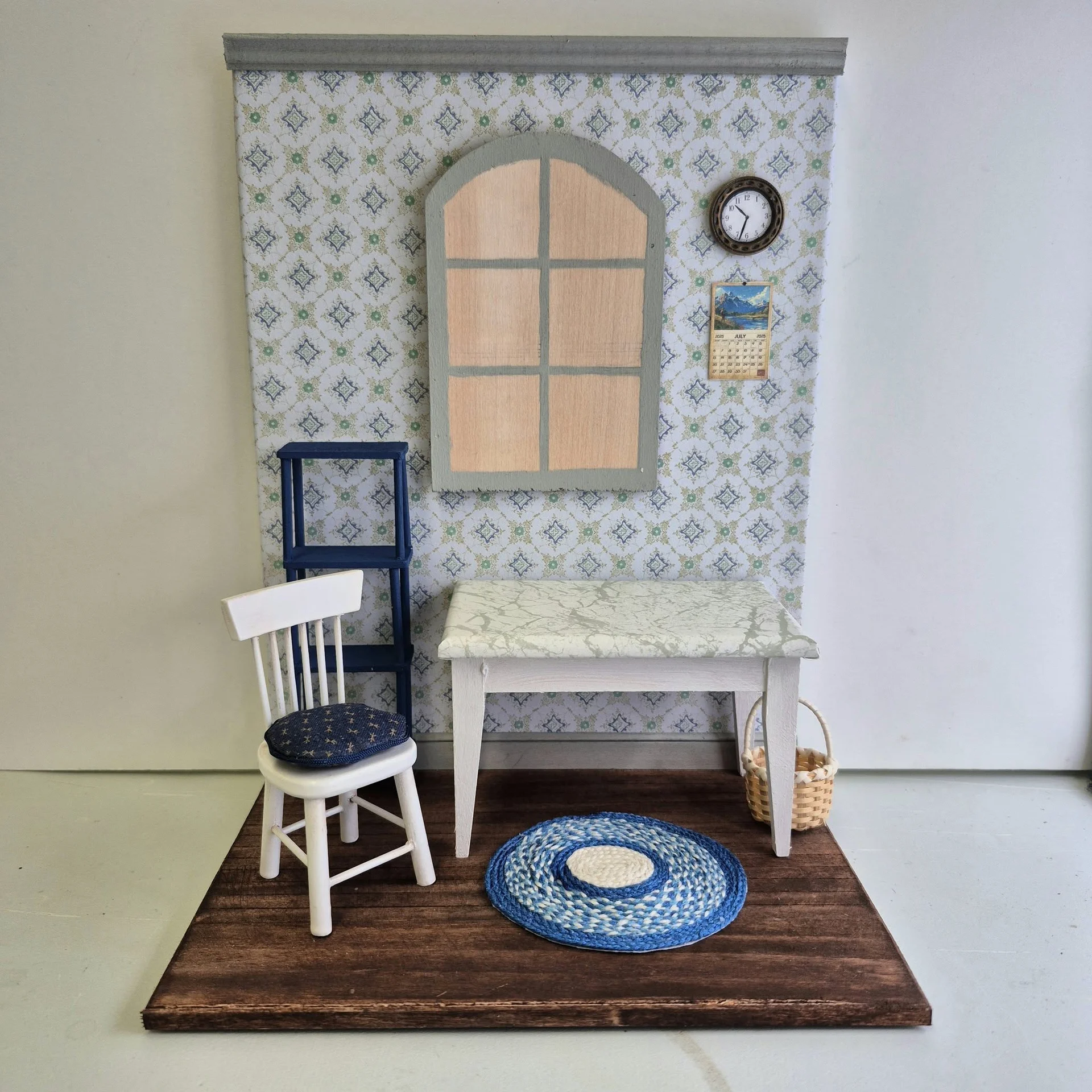 Bookend Miniature Workshop