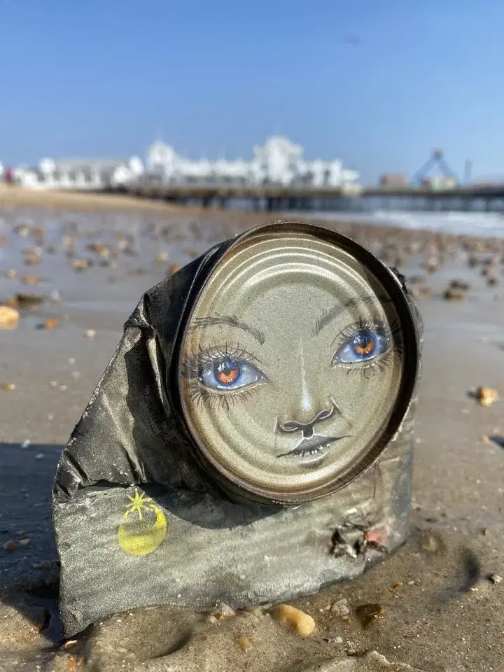 My Dog Sighs ‘Find it 100’ giant city wide free art treasure hunt.