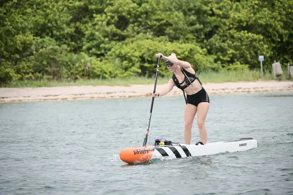 BillBone Paddle the Peanut