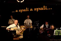 Praha, Petr Rímský a Jan Spálený – Písničkáři sobě 7/8