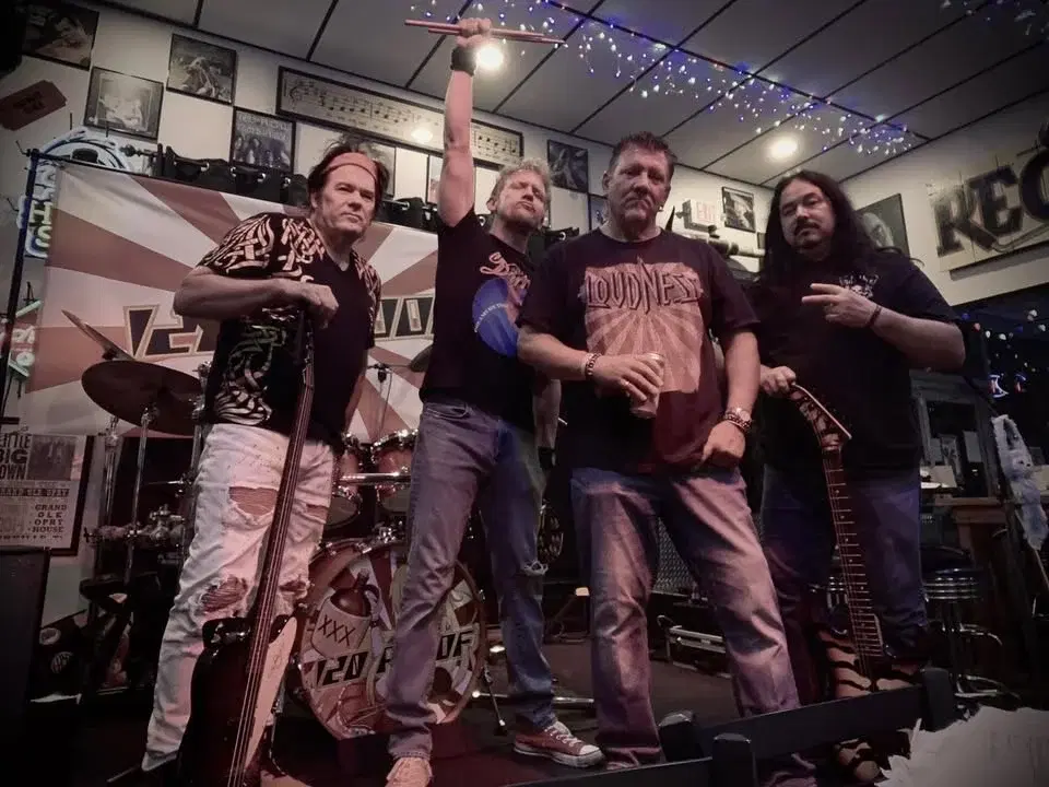 Pre-Easter Party in Lakeside!