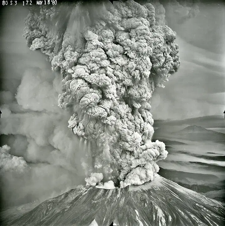 Seymour’s Kids Club – Volcanos!