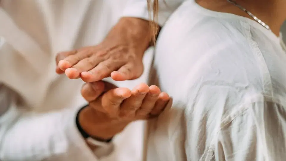 Shiatsu Grundkurs Modul 1 - Japansk kroppsterapi/akupressur i Stockholm