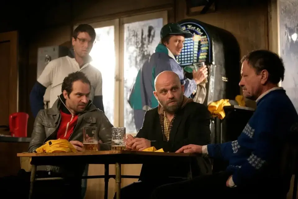 Ucpanej systém Remaster • Dejvické divadlo