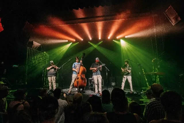 Dog's Out the Cage Tour // Mountain Grass Unit in West Palm Beach