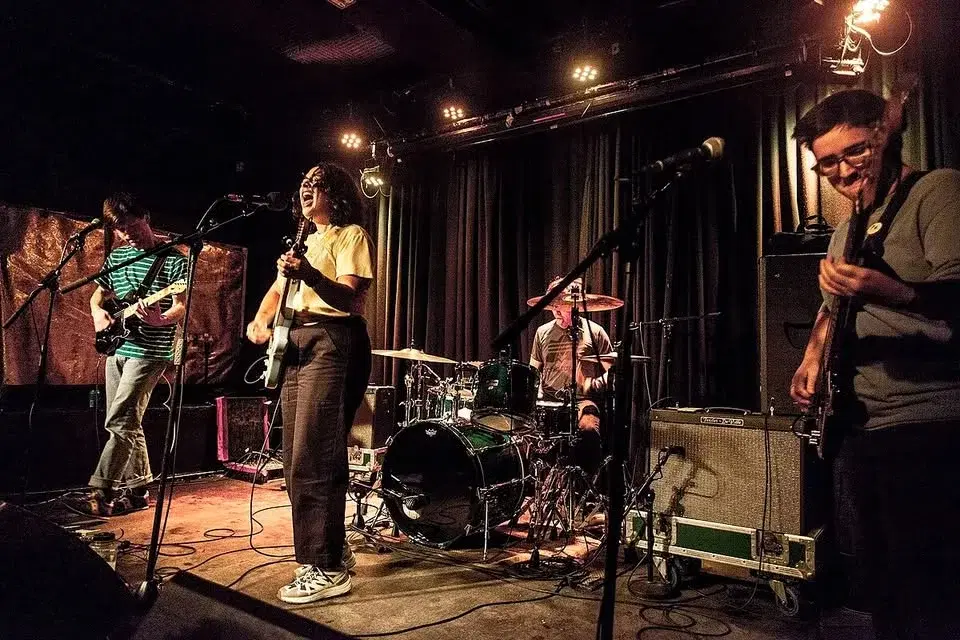 Sports. - Band TICKETS