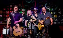 Acoustik Element - Trumpet (Featuring Dawn Weber)