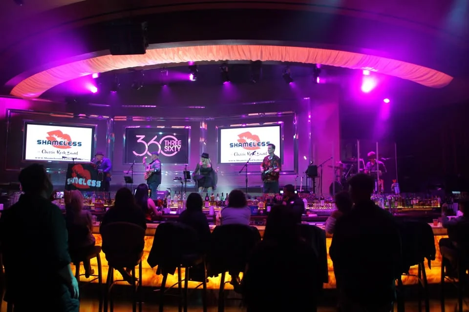 SHAMELESS Fun in the Afternoon at Harrigan's Pub!