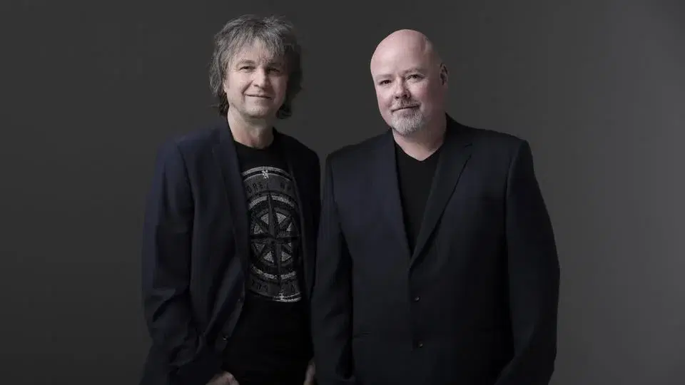 Jamie Winchester & Hrutka Róbert 25 év