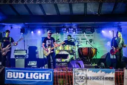 Something Familiar Live at Moxie’s