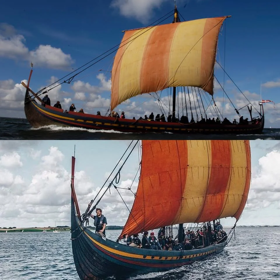 Roskildefjorden med ett vikingaskepp.