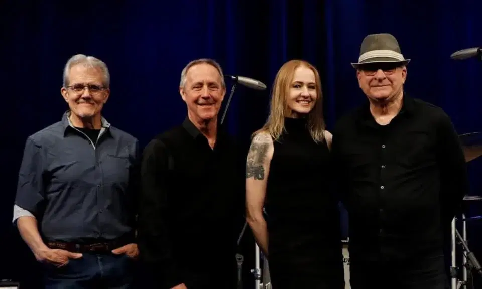 The Chain LIVE in the FrontRoom at WCUW !