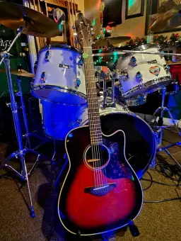 Maura Band returns to Vintage Tavern Friday May 8th 9:01pm